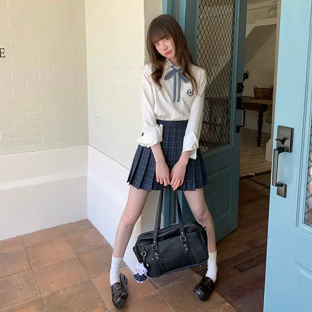 东鲸岁时记 学院风长袖衬衫小个子高腰显瘦格裙裙装套装 女款