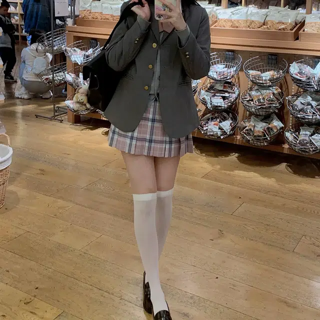 JK