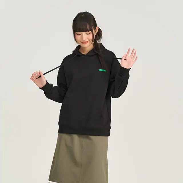 完型 时尚休闲连帽套头长袖卫衣 男女同款
