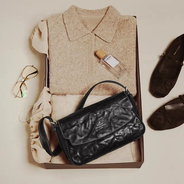 妙迪 职场通勤日常小方包腋下包 植鞣牛皮 单肩包 常规 女款 子夜黑