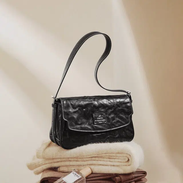 妙迪 职场通勤日常小方包腋下包 植鞣牛皮 单肩包 常规 女款 子夜黑