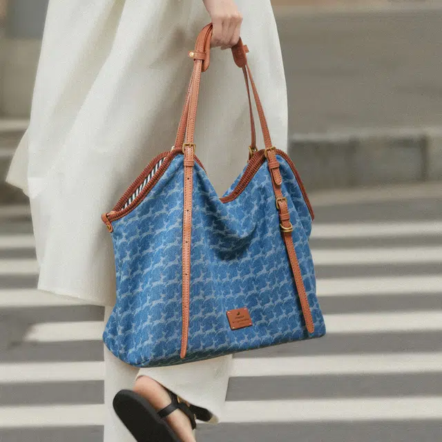 Tote