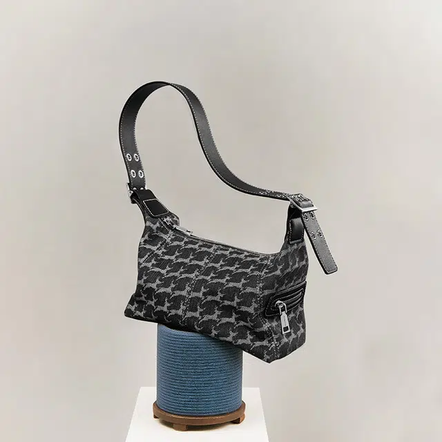 妙迪 复古机车牛仔包设计感腋下托特包 织物 单肩包 常规 女款 丹宁黑