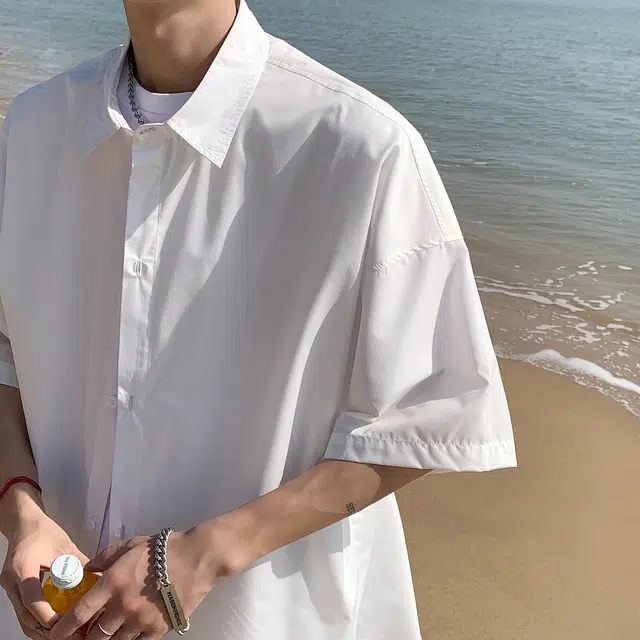 星际者 基础款海滨沙滩纯色纽扣翻领打底商务出行通勤休闲内衬短袖衬衫 男女同款