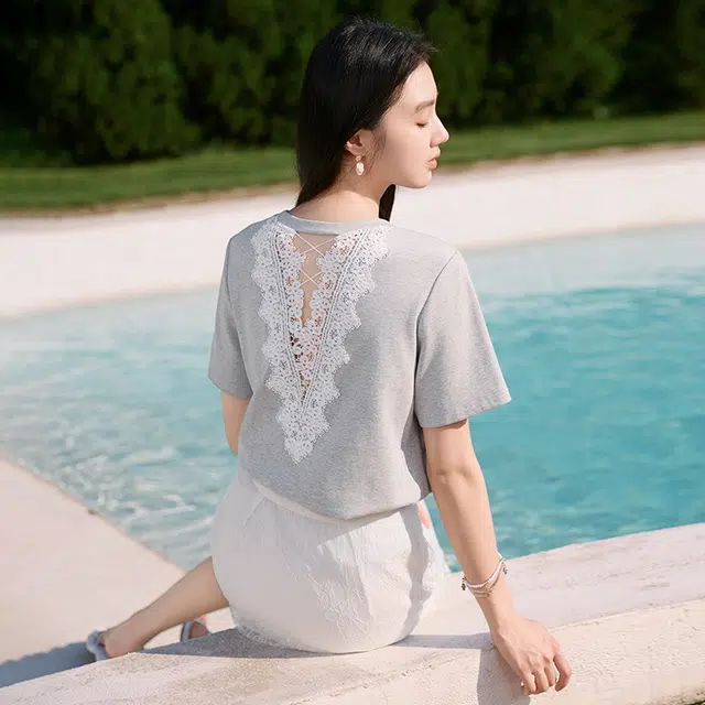 XIANGYING T