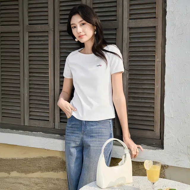 XIANGYING T