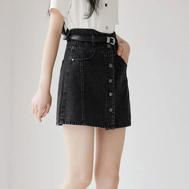 XIANGYING A
