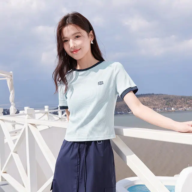 XIANGYING T
