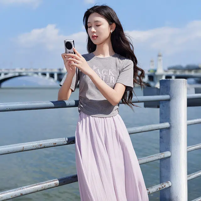 XIANGYING T