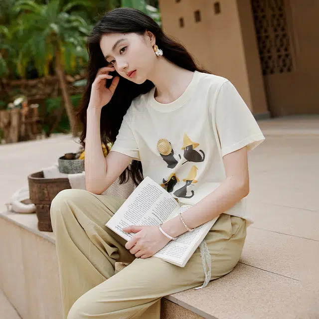 XIANGYING T