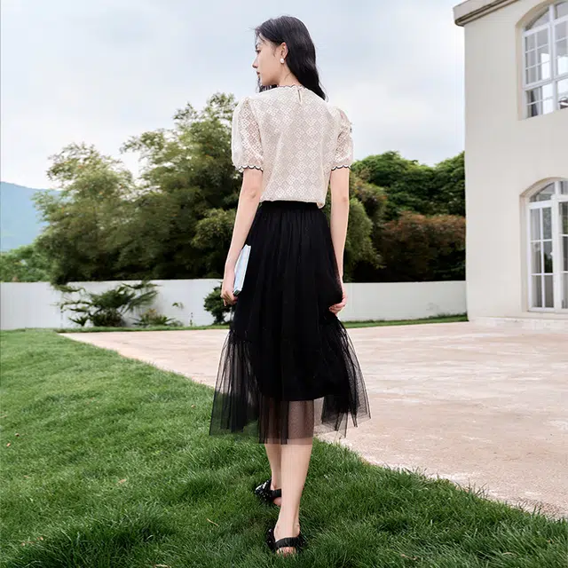 XIANGYING T
