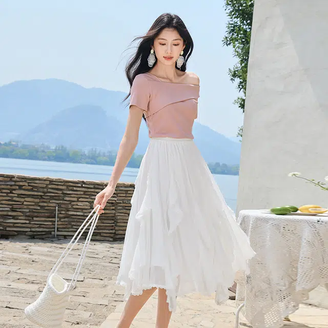 XIANGYING T
