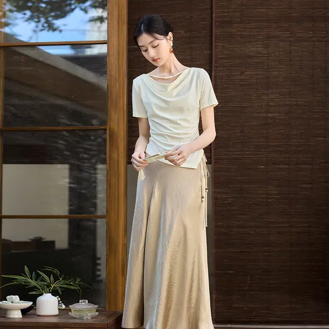 XIANGYING T
