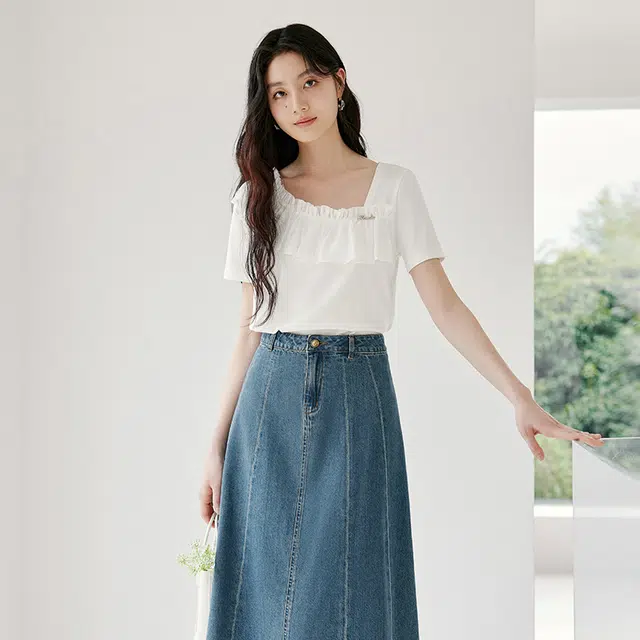 XIANGYING T