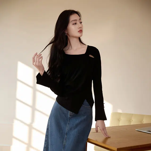 XIANGYING T