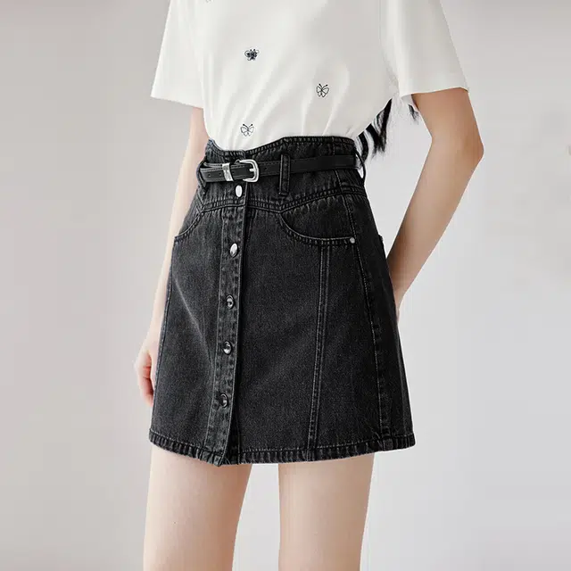 XIANGYING A
