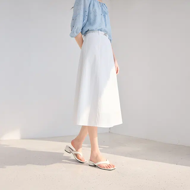 XIANGYING A