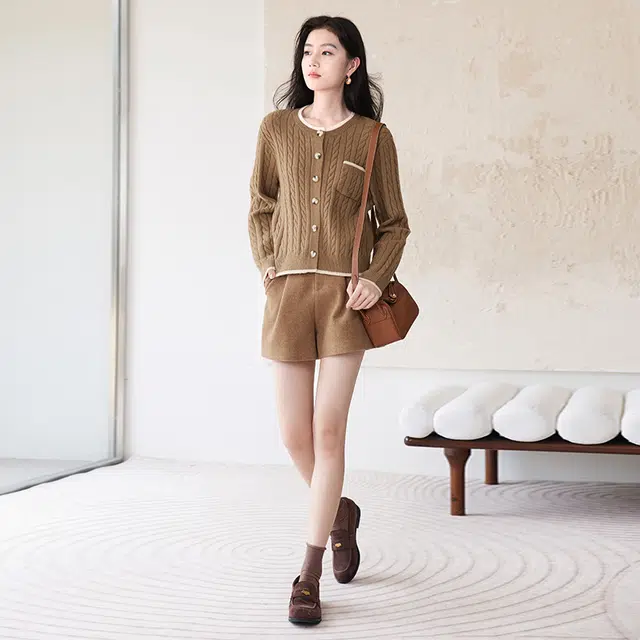 XIANGYING miu