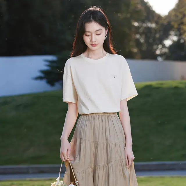XIANGYING T