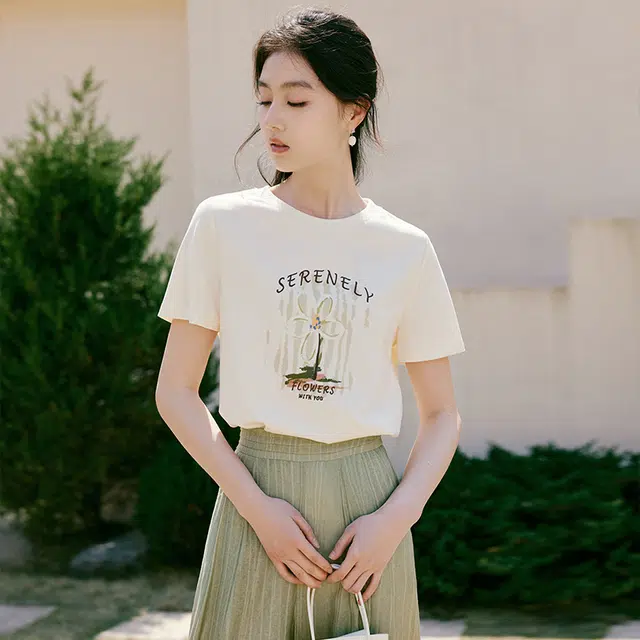 XIANGYING T