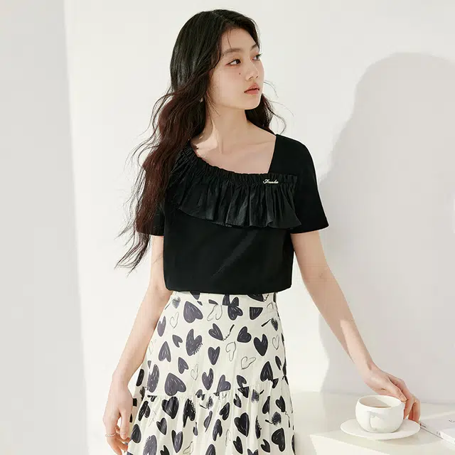 XIANGYING T