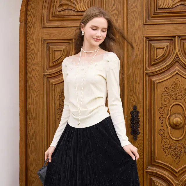 XIANGYING T