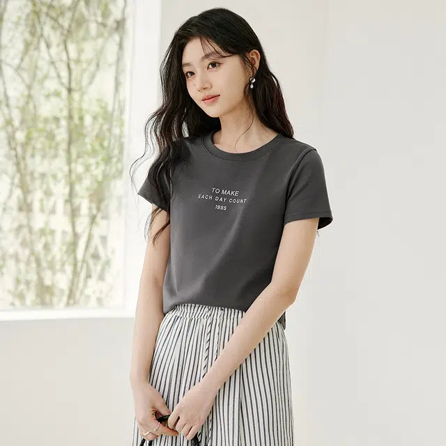 XIANGYING T