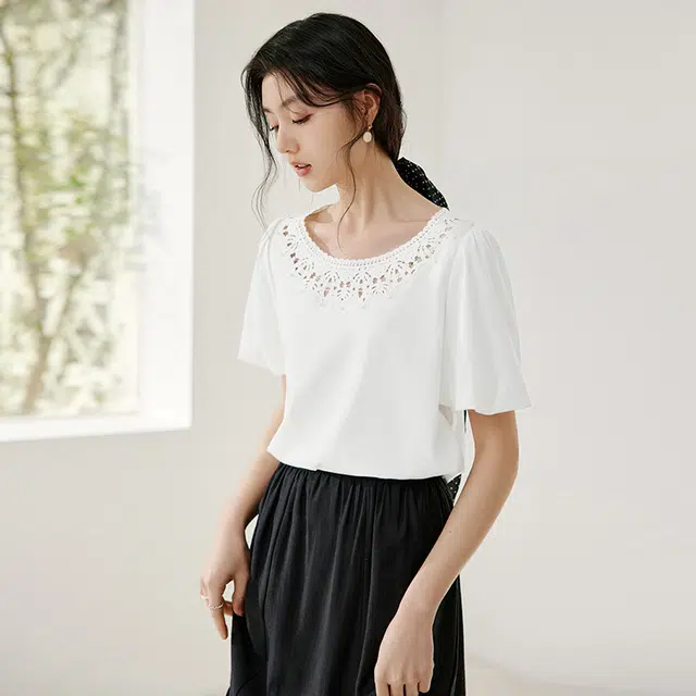 XIANGYING T