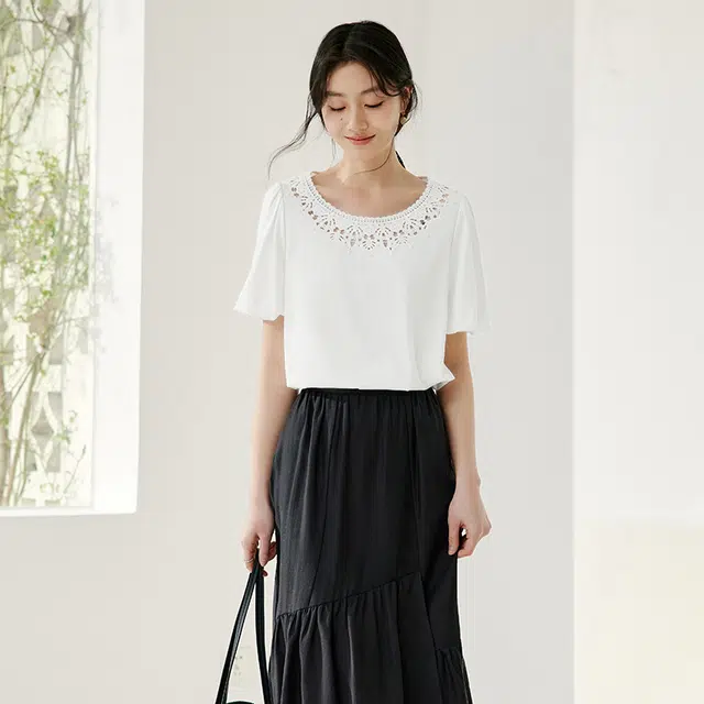 XIANGYING T
