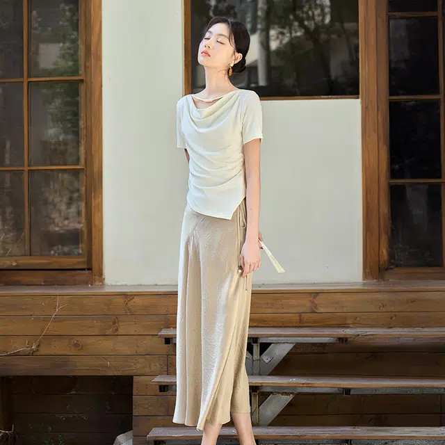 XIANGYING T