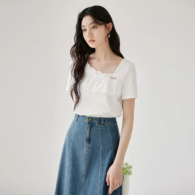 XIANGYING T