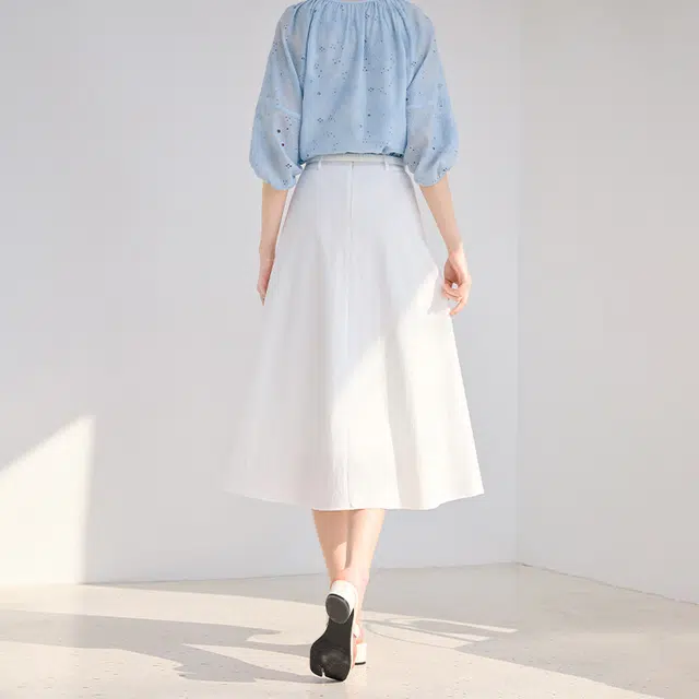 XIANGYING A