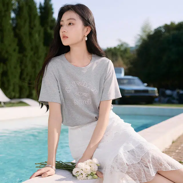 XIANGYING T