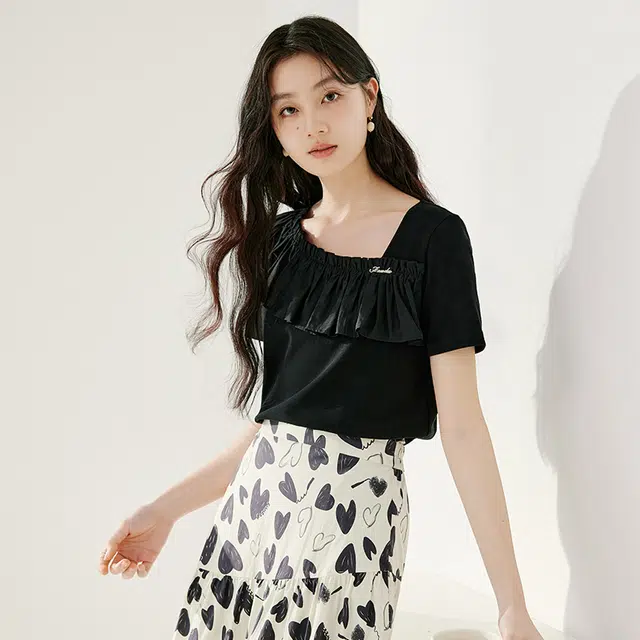 XIANGYING T