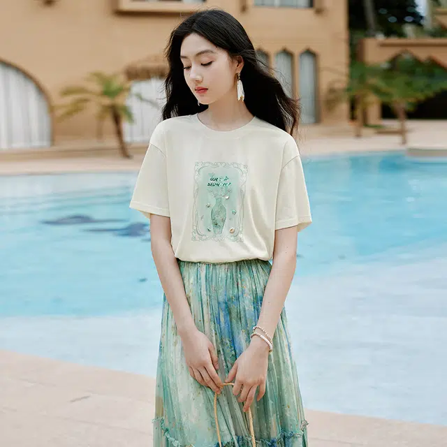 XIANGYING T