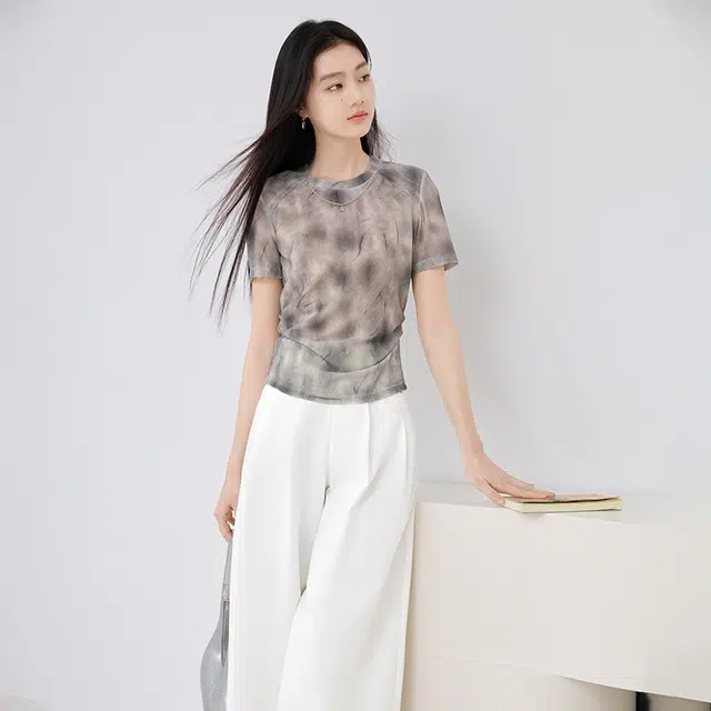 XIANGYING T