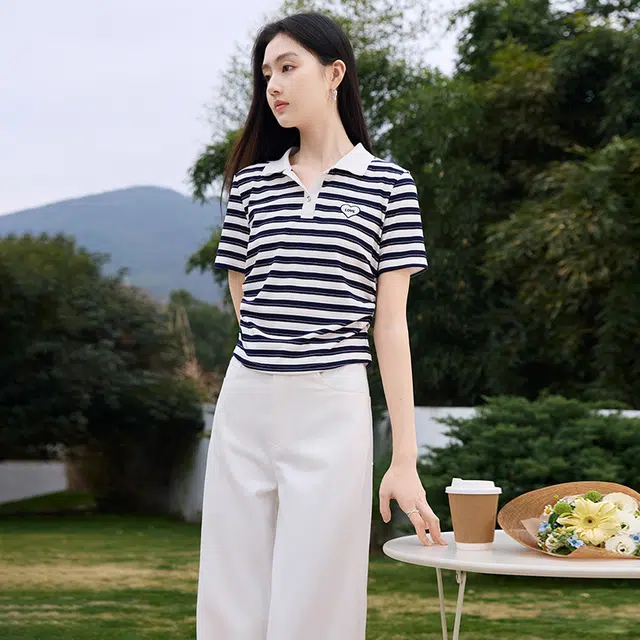 XIANGYING T