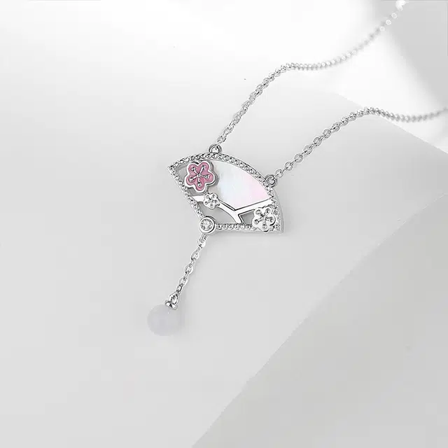 S925