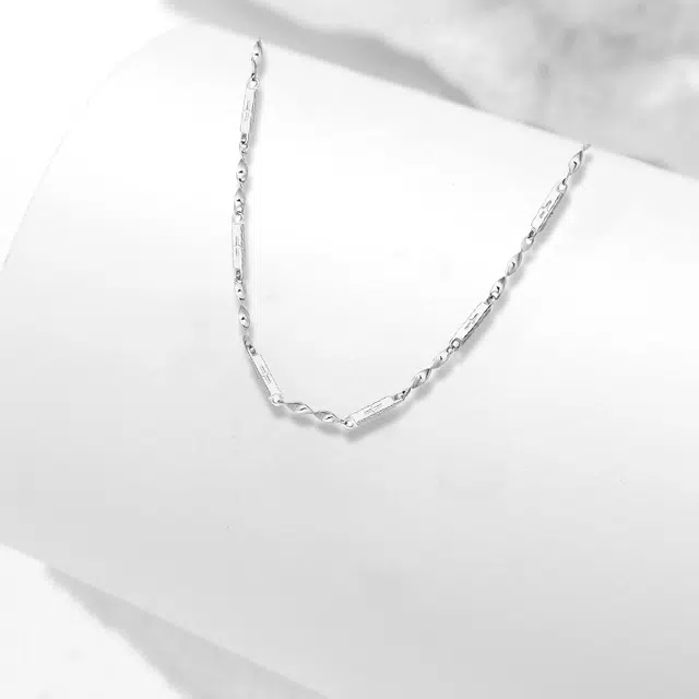 阡陌 莫比乌斯竹节链欧美嘻哈街头 潮酷穿搭设计高级感 甜酷小众冷淡风 男友女友礼盒 钛钢 项链 男女同款情侣款