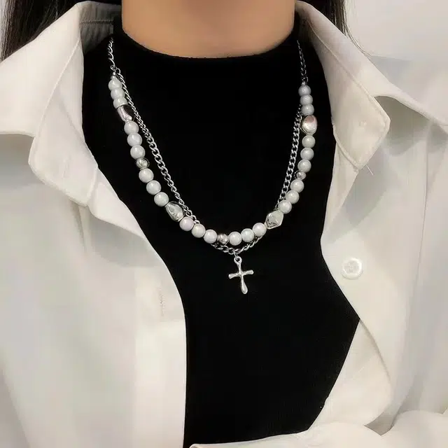 阡陌 十字架双层叠戴珍珠 嘻哈冷淡风甜酷潮流个性 轻奢小众 钛钢 项链 男女同款情侣款