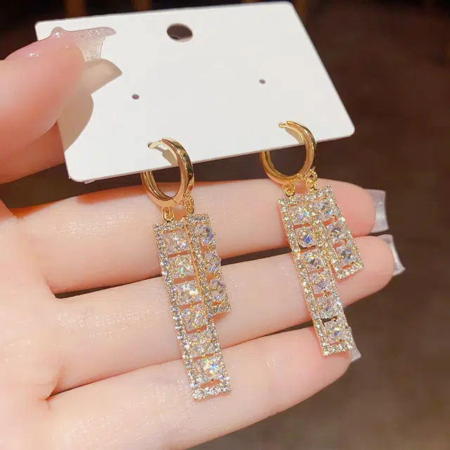 阡陌 几何形轻奢 独特长款 小众设计饰品 合金 耳环 女款