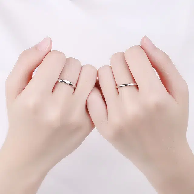 999