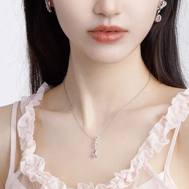 阡陌  水滴结锁骨链 轻奢精致日韩甜美风 气质优雅甜美可爱少女感 森系小众设计 女友闺蜜节日礼盒 锆石 项链 女款