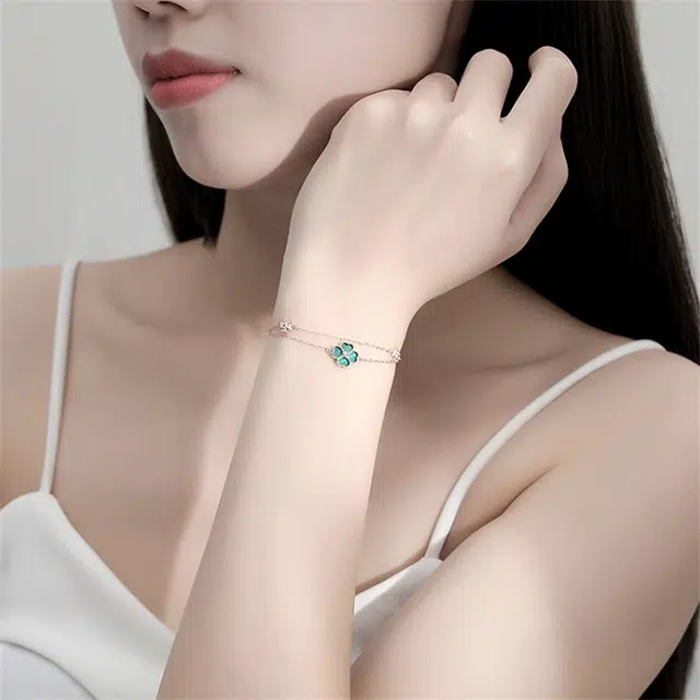 S925