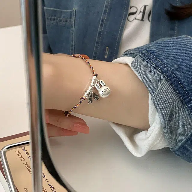 阡陌 兔子手工编织手绳 日韩甜美可爱少女编织手绳 精致简约时尚 小众设计感 女友闺蜜礼盒节日 织物 手链 女款