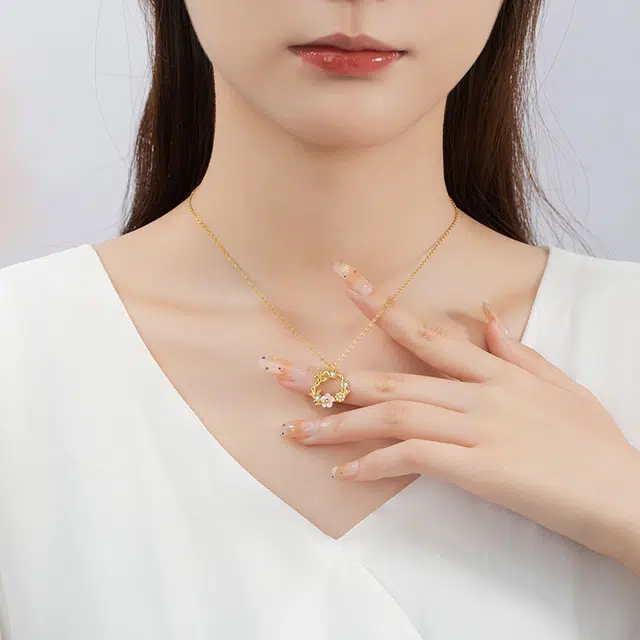 S925