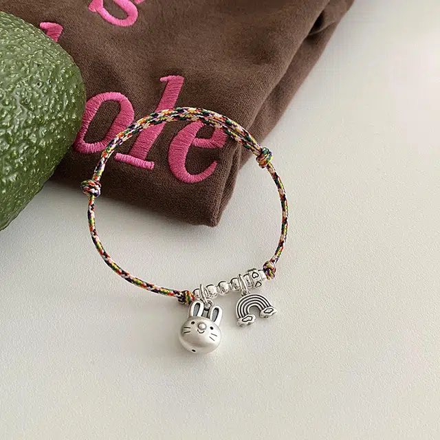 阡陌 兔子手工编织手绳 日韩甜美可爱少女编织手绳 精致简约时尚 小众设计感 女友闺蜜礼盒节日 织物 手链 女款