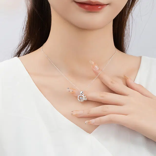 S925
