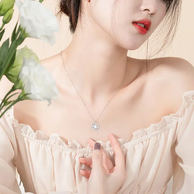 S925
