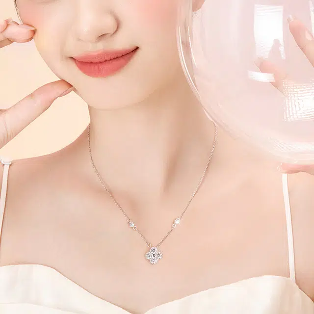S925